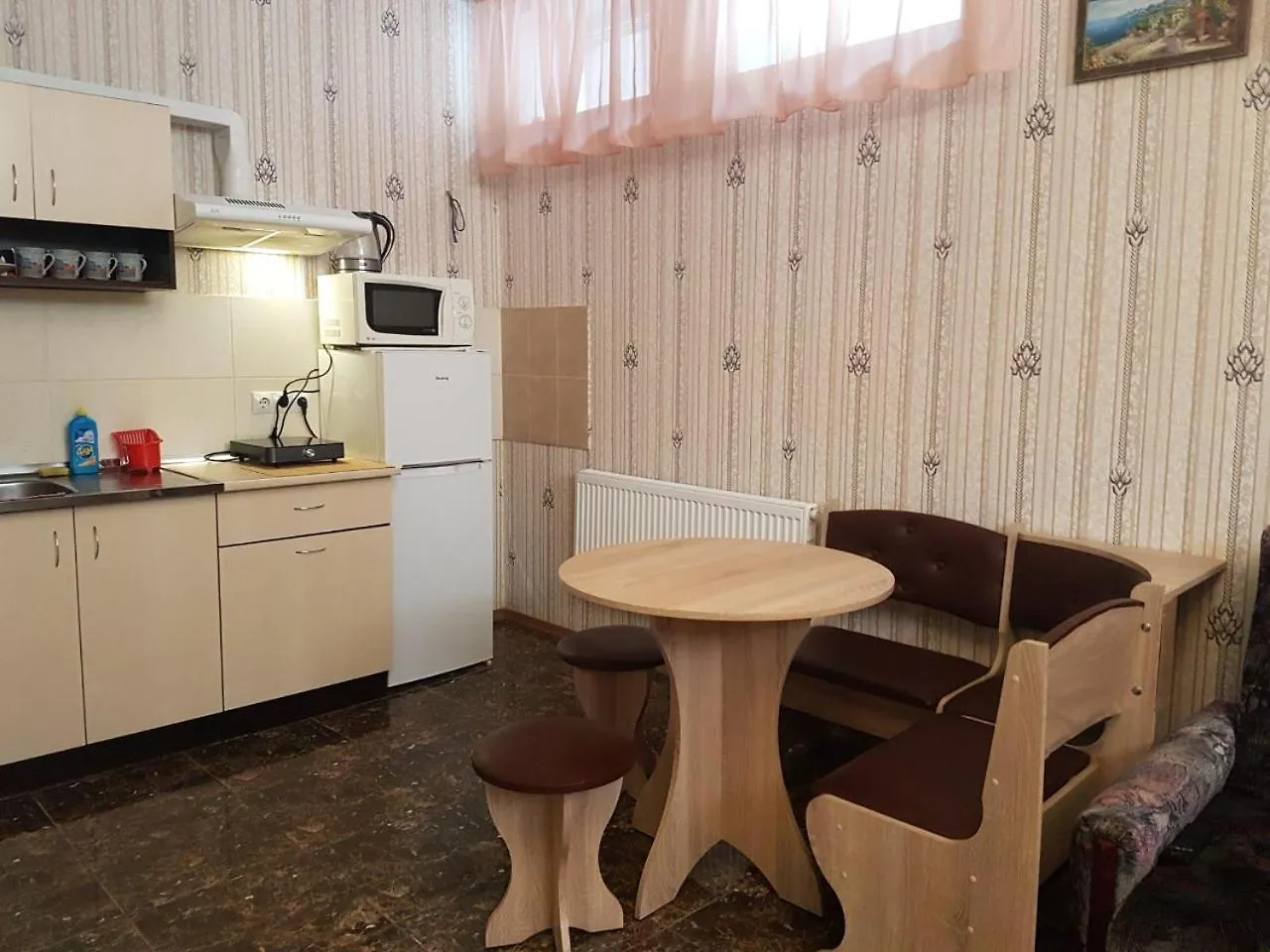 Apartment Studio-Lux On Klinichna Киев Украина