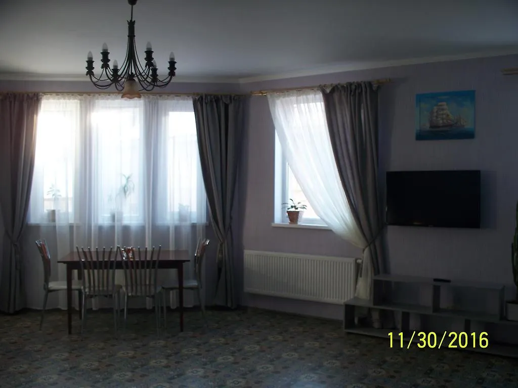 Apartment Studio-Lux On Klinichna Kiev