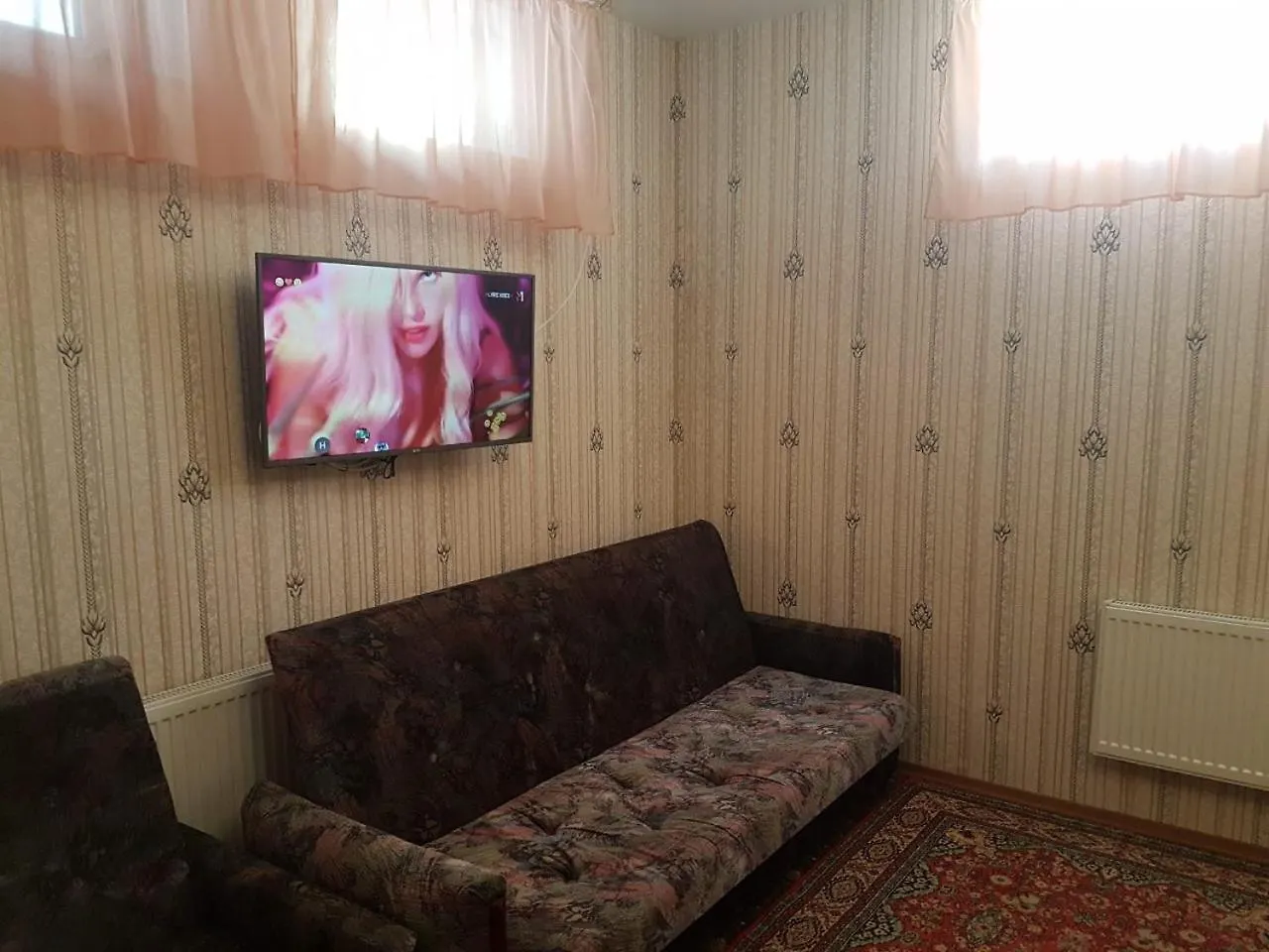 Apartment Studio-Lux On Klinichna Kiev 0*,